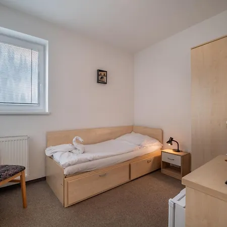 Guest house Iris 3*