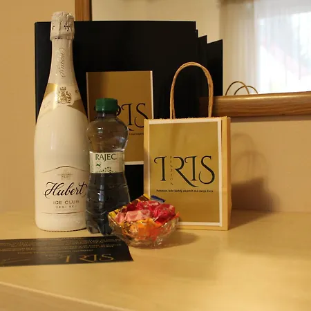 Iris Guest house *